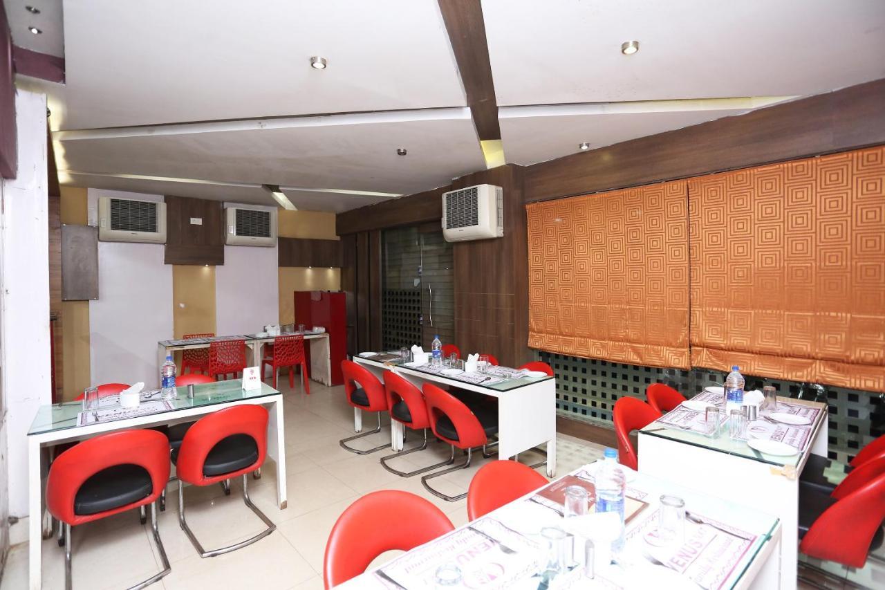 Oyo 3881 Venus Nxt Hotel Bhubaneswar Exterior photo